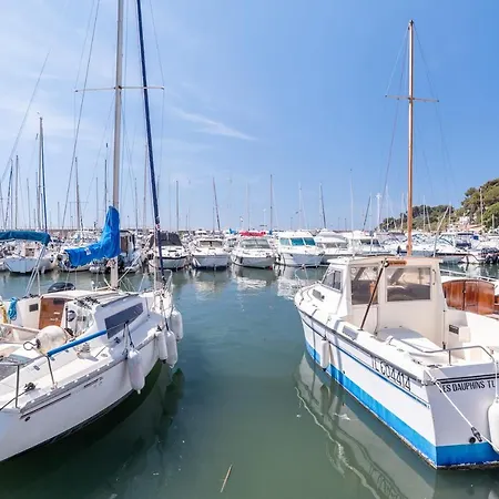 Lejlighed Beautiful With Terrace Near The Sea! Carqueiranne