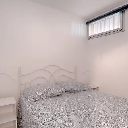 Beautiful With Terrace Near The Sea! * Carqueiranne